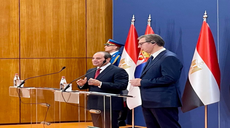 الرئيس المصري يفتتح  منتدى الأعمال المصري الصربي في بلجراد